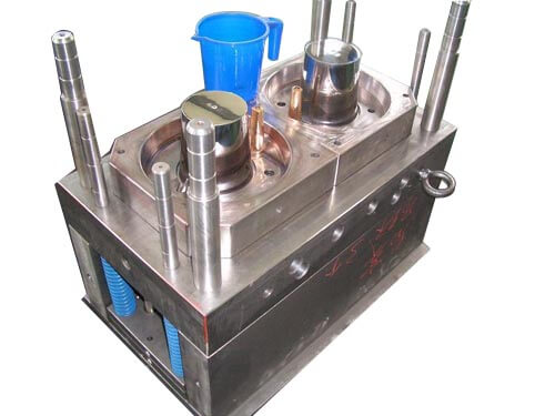 注塑（sù）模具工作零件表麵強化技術應用研究